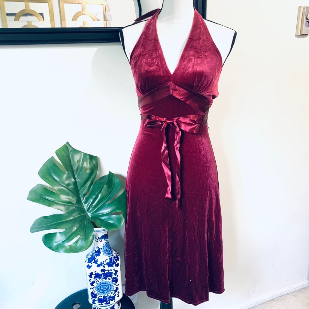 New BCBGMaxazria Rose Velvet Halter Top Dress